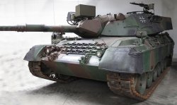REVELL Leopard 1 A1A1-A1A5, 1:35 gift set