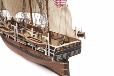 Zoom bild av WHALER ESSEX. TRÄBYGGSATS I SKALA 1/60