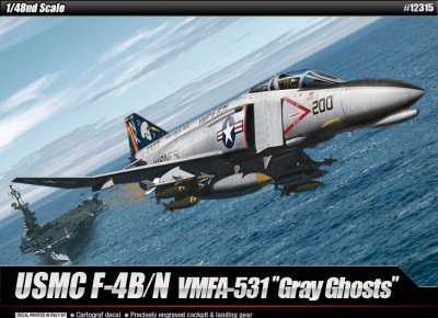 Zoom bild av USMC-F-4B/N VMFA-531 "GRAY GHOSTS". SKALA 1/48