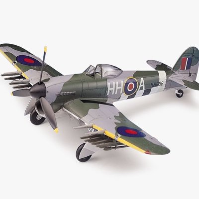 Zoom bild av Academy Hawker Typhoon MK.IB 1/72