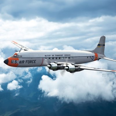 Zoom bild av 1/144 USAF C-118 Liftmaster