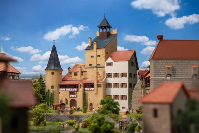 Zoom bild av MINDRE SLOTT I SKALA HO