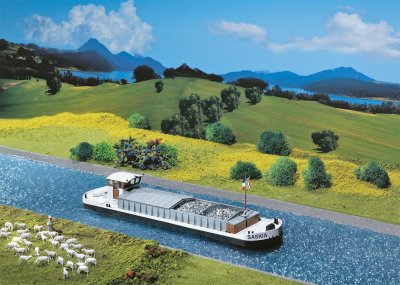 Zoom bild av 131005 Motor cargo barge