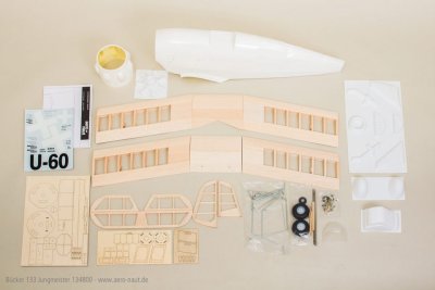 Zoom bild av BÜ 133 YOUNG MASTER. RC FLYGPLAN