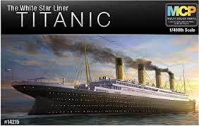 R.M.S. TITANIC WHITE STAR LINER (670MM) MCP COLORED PARTS, NO NEED TO PAINT. SKALA 1/400