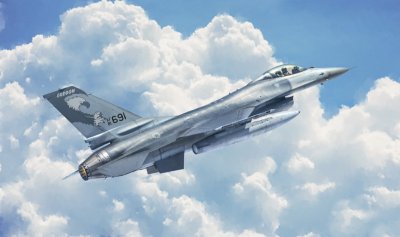 F-16A FIGHTING FALCON SKALA 1:48