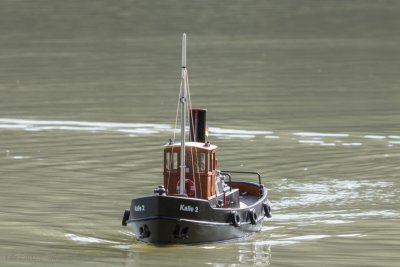 Zoom bild av RC BÅTBYGGSATS KALLE2 DAMPFSCHLEPPER SKALA 1/20