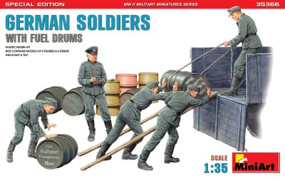 Zoom bild av MiniArt Tyske soldater med brændstoftønder 1/35