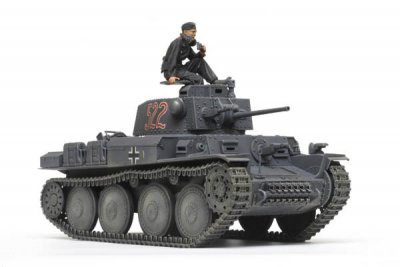 Zoom bild av GERMAN LIGHT TANK PANZERKAMPFWAGEN 38 (t) AUSF. E/F SKALA 1/35