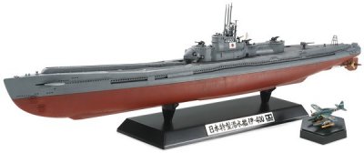 Zoom bild av JAPANESE SUBMARINE I-400 MED FLYGPLAN. L=349mm. SKALA 1/350
