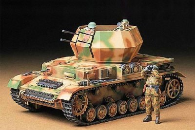 Zoom bild av GERMAN FLAKPANZER IV WIRBELWIND MED 4 FIGURER. SKALA 1/35
