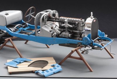 Zoom bild av ITALERI 1:12 Bugatti 35B Roadster