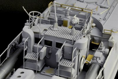 Zoom bild av M.A.S. 563/568 WITH CREW. SKALA 1/35