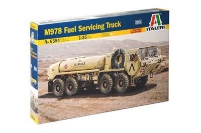 Zoom bild av 1:35 M978 FUEL SERVICING TRUCK