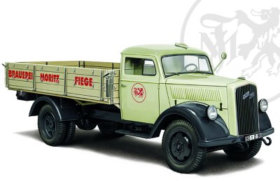 Zoom bild av ITALERI 1:24 Opel Blitz classic truck