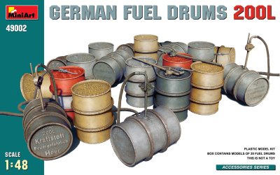 Zoom bild av Tyske brændstofdunke 200 liter 1/48