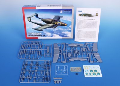 Zoom bild av SAAB J/A-21R ‘First Swedish Made Jet’ 1:72
