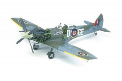 Zoom bild av SUPERMARINE SPITFIRE Mk. XVIe. L=302 mm. SKALA 1/32