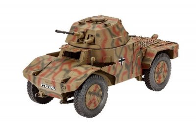 Zoom bild av ARMOURED SCOUT VEHICLE P 204 (F). SKALA 1/35