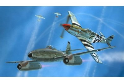Zoom bild av GÅVOSET: COMBAT SET Me262 (1944) &P-51 MUSTANG (1943) SKALA 1/72