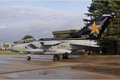 Zoom bild av TORNADO GR.4 FAREWELL. SKALA 1/48