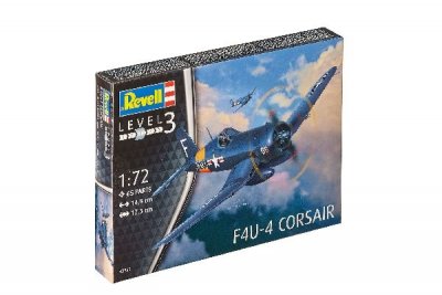 Zoom bild av F4U-4 CORSAIR. SKALA 1/72
