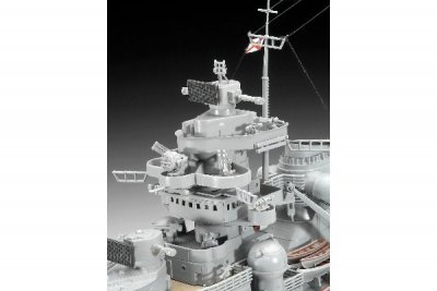 Zoom bild av BISMARCK 1940. 572 DELAR L=718mm. NIVÅ 5 AV 5. SKALA 1/350