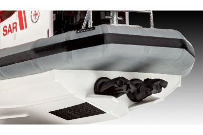 Zoom bild av RESCUE BOAT VERENA 2012. 42 DELAR L=124mm. NIVÅ 3 AV 5. SKALA 1/