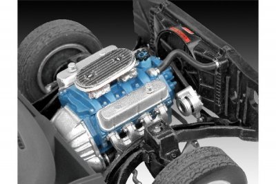 Zoom bild av 1976 FORD TORINO. 88 DELAR L=221mm. NIVÅ 4 AV 5. SKALA 1/25