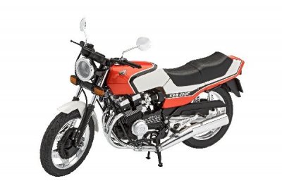 Zoom bild av 1981-84 HONDA CBX 400F. 106 DELAR L=168mm. NIVÅ 5 AV 5. SKALA 1/