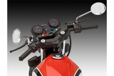 Zoom bild av 1981-84 HONDA CBX 400F. 106 DELAR L=168mm. NIVÅ 5 AV 5. SKALA 1/