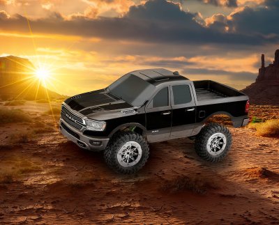 Zoom bild av RAM 1500 Laramie Back in Black 2020 R/C 1:10
