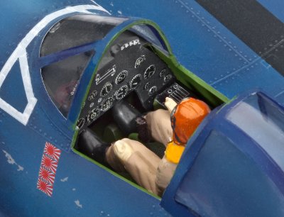 REVELL Model Set Vought F4U-1A CORSAIR 1:32