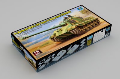 Zoom bild av 1/16Pz.Kpfw.VI Sd.Kfz.182 Tiger II (Henschel 105mm)