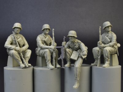 Zoom bild av 1/35 German Panzergrenadiers