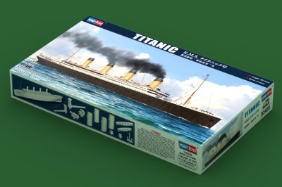Zoom bild av 1/700 Titanic