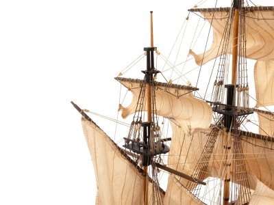 Zoom bild av OcCre Royal Fortune – Piratenfregatte von Black Bart im Maßstab 1:65