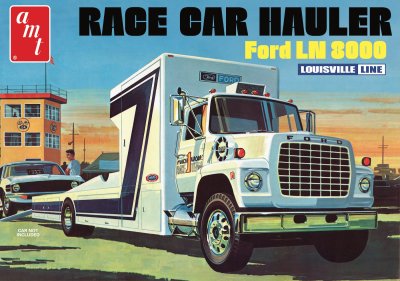 Zoom bild av 1/25 FORD LN 8000 RACE CAR HAULER