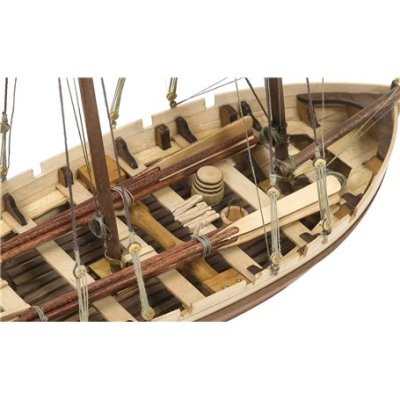 Zoom bild av HMS Bounty livbåt – statisk modellbyggsats 1:24