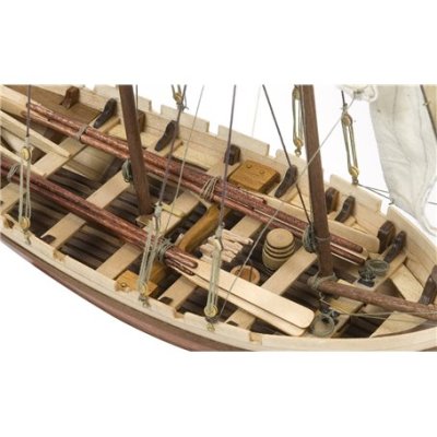 Zoom bild av HMS Bounty livbåt – statisk modellbyggsats 1:24