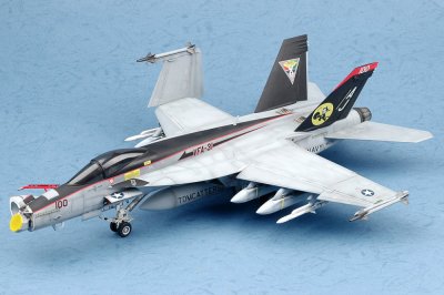 Zoom bild av 1/32 F/A-18E Super Hornet
