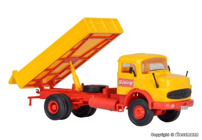 Zoom bild av 14100 H0 MB rund motorhuv LAK 1620 med tippflak, utgåva Emil Bölling