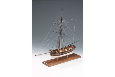 Zoom bild av Lady Nelson Ship Model Boat Kit – (Victory