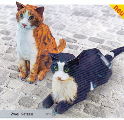 Zoom bild av TVÅ KATTER I SKALA 1:3. KARTONGBYGGSATS