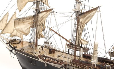 Zoom bild av ENDURANCE. TRÄBYGGSATS I SKALA 1/70