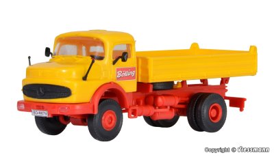 Zoom bild av 14100 H0 MB rund motorhuv LAK 1620 med tippflak, utgåva Emil Bölling